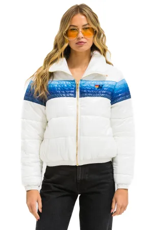 5 STRIPE LUXE APRES PUFFER JACKET - GLOSSY WHITE // BLUE STRIPES