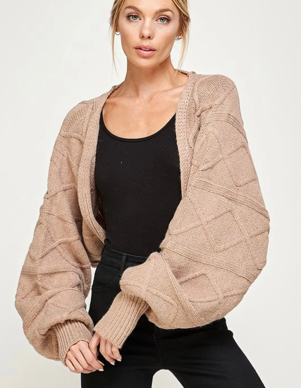 Asia Cropped Cardigan