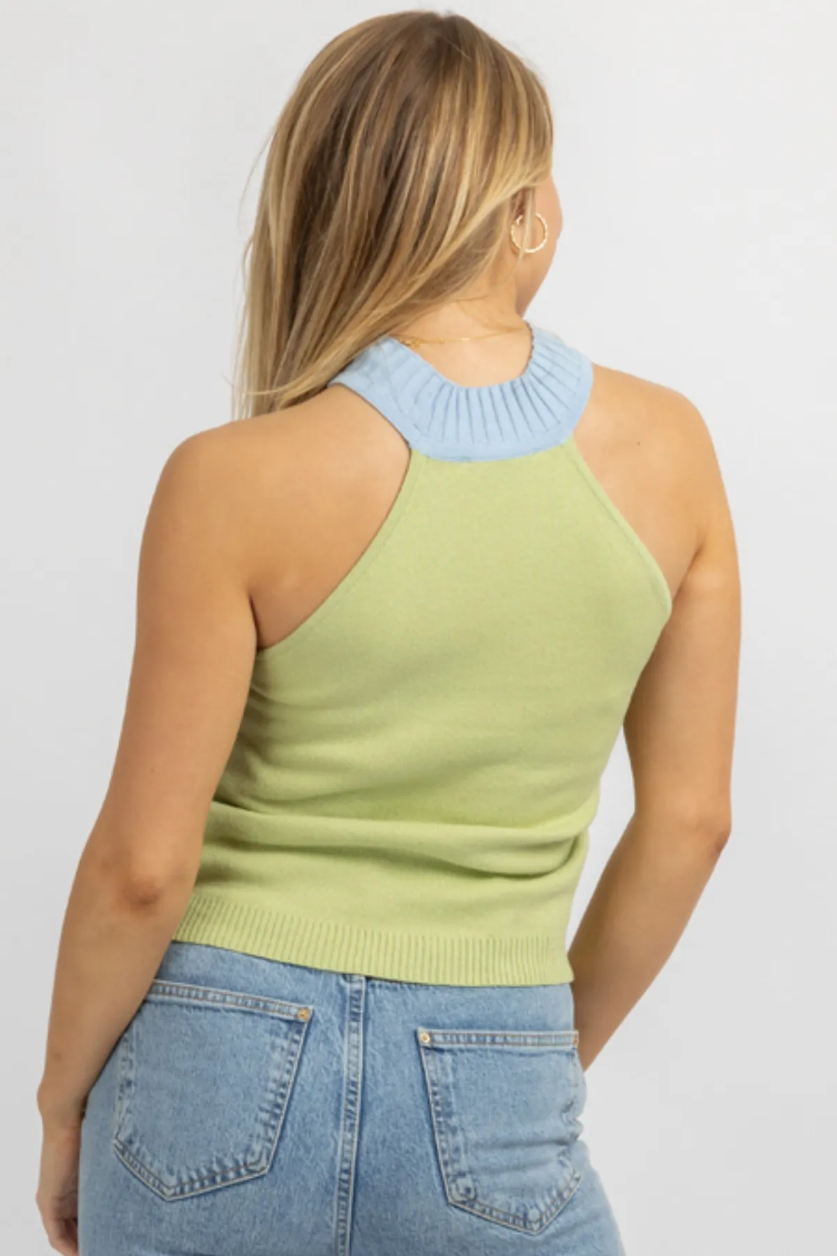 BEACH SCENE KNIT MOCKNECK TANK TOP