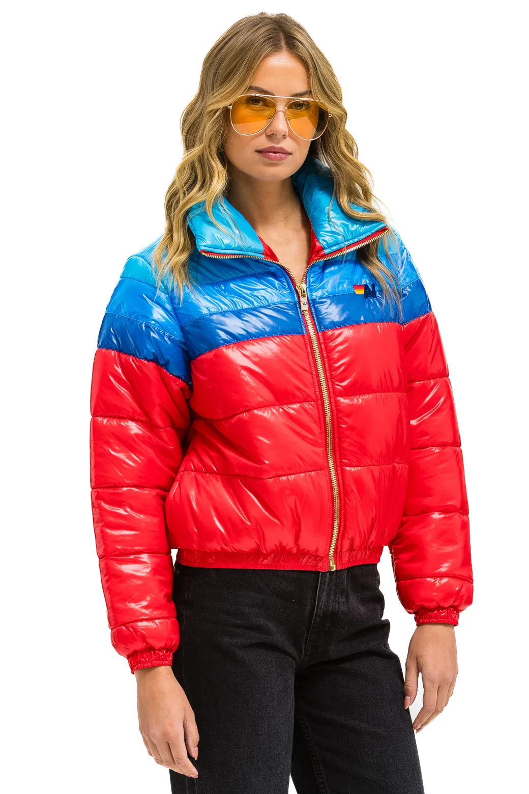 COLOR BLOCK LUXE APRES PUFFER JACKET - GLOSSY CHERRY