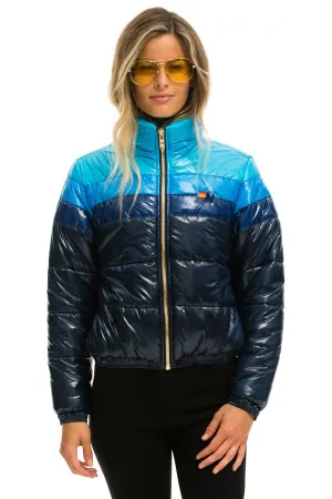 COLOR BLOCK LUXE APRES PUFFER JACKET - GLOSSY NAVY