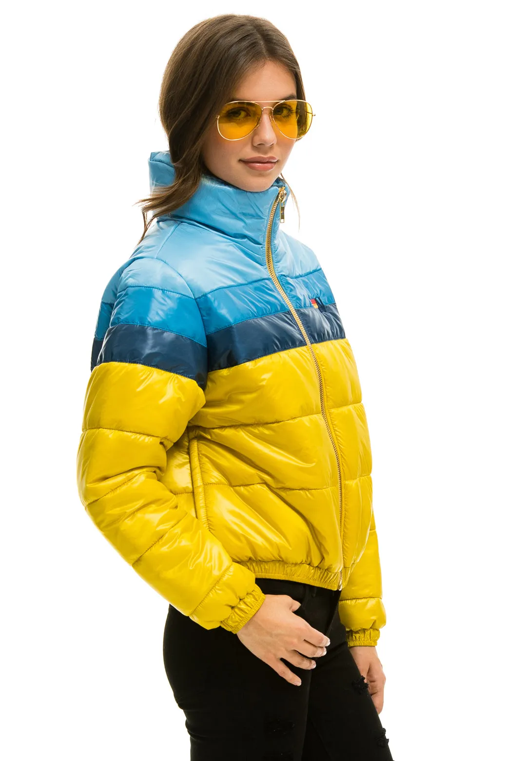 COLOR BLOCK LUXE APRES PUFFER JACKET - HONEY GLOSSY