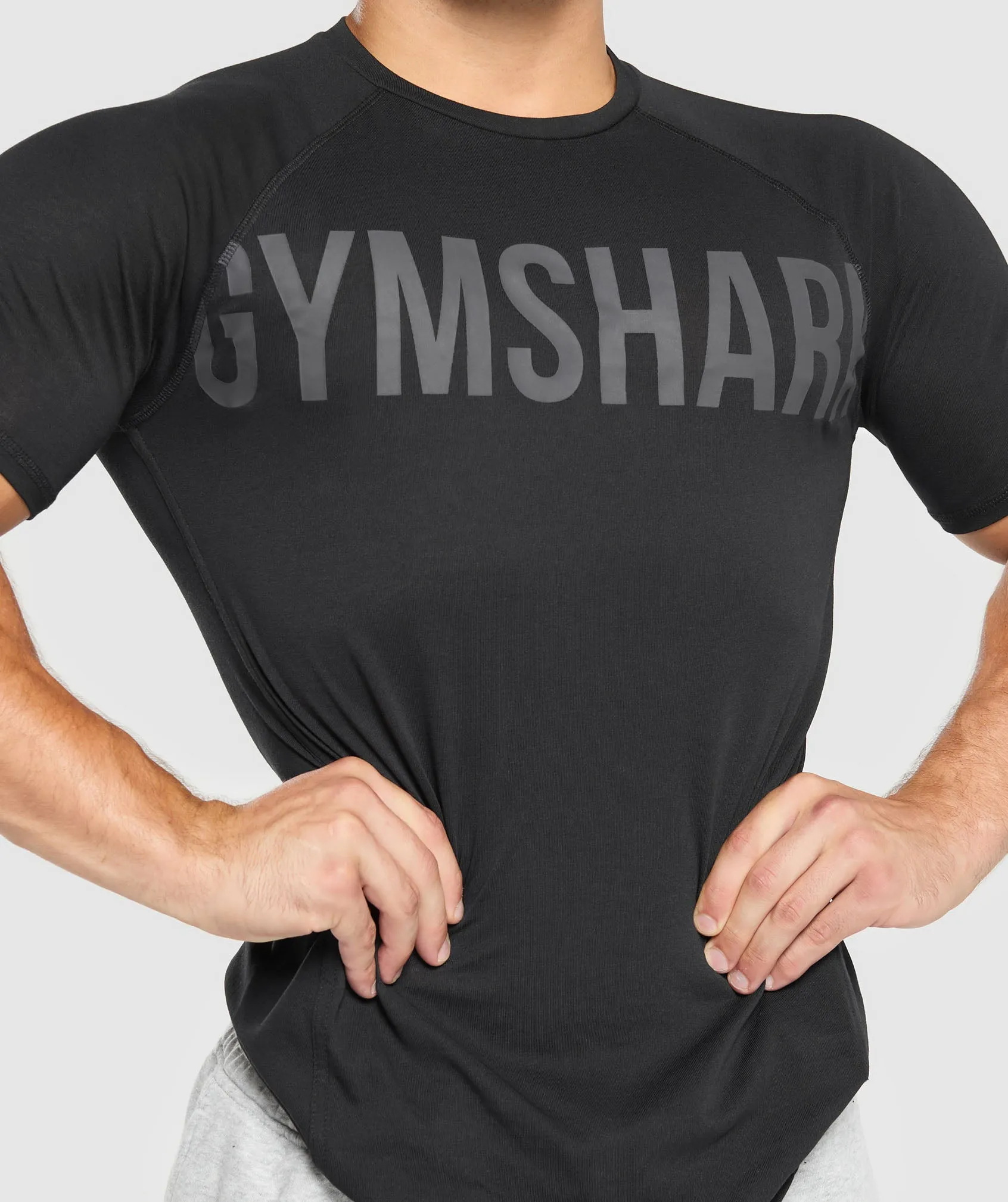 Gymshark Impact T-Shirt - Black/Onyx Grey