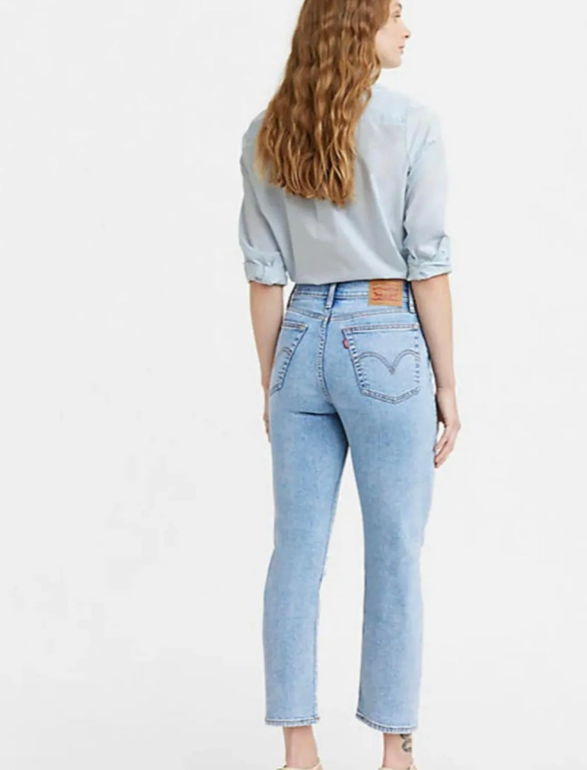 LEVIS WOMEN'S WEDGIE STRAIGHT DISTRESSED L-28