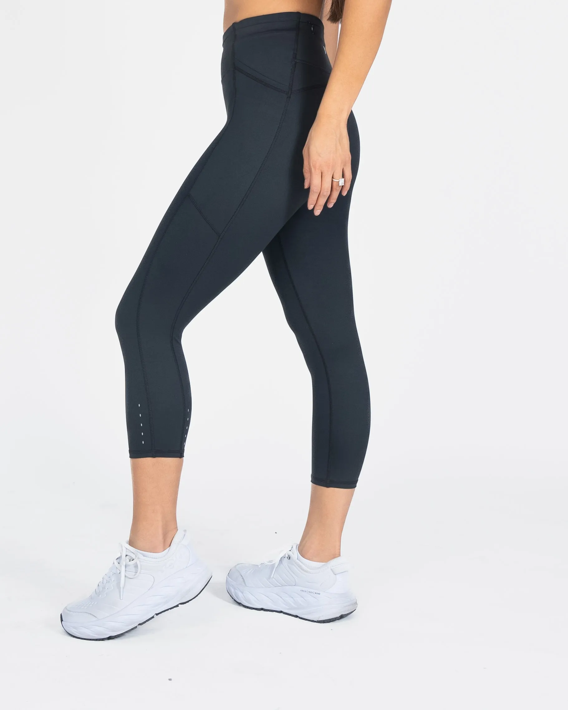 Lux Ultra Capris - Black