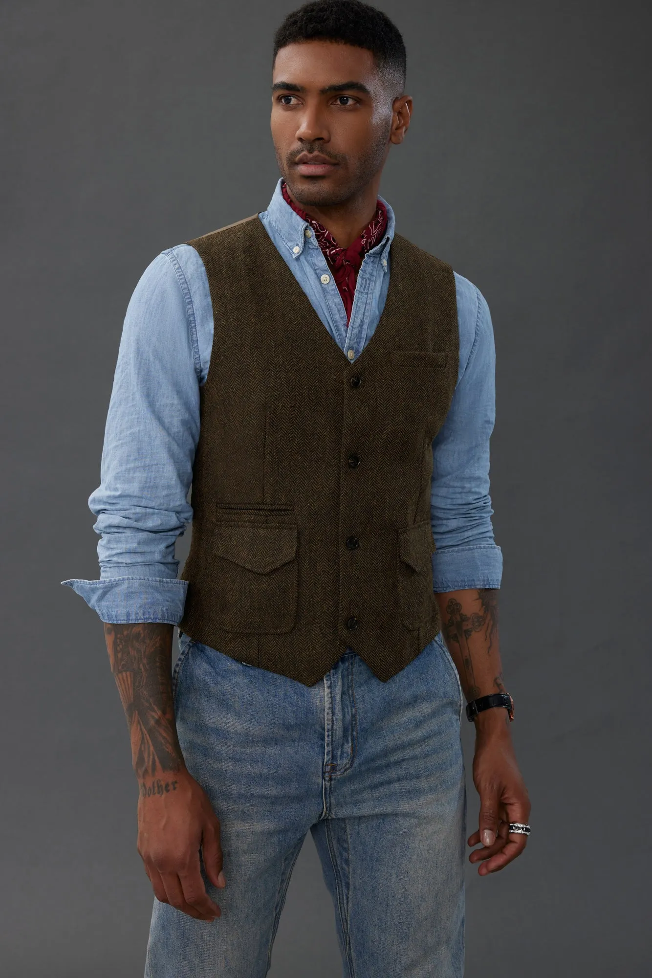 Men's British Herringbone Tweed Vest Casual Wool Blend Waistcoat with Pockets