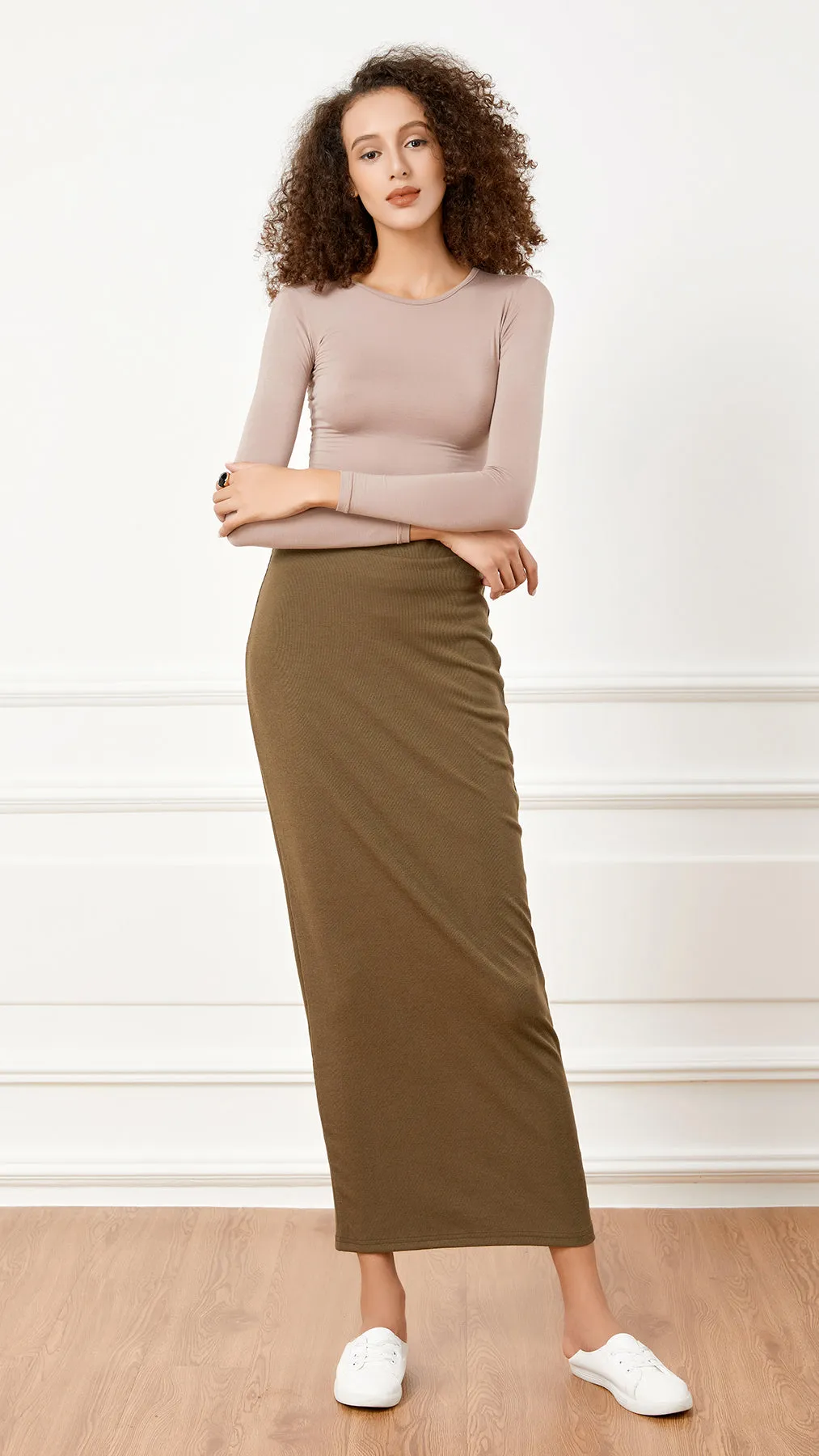 Modish Knit Skirt