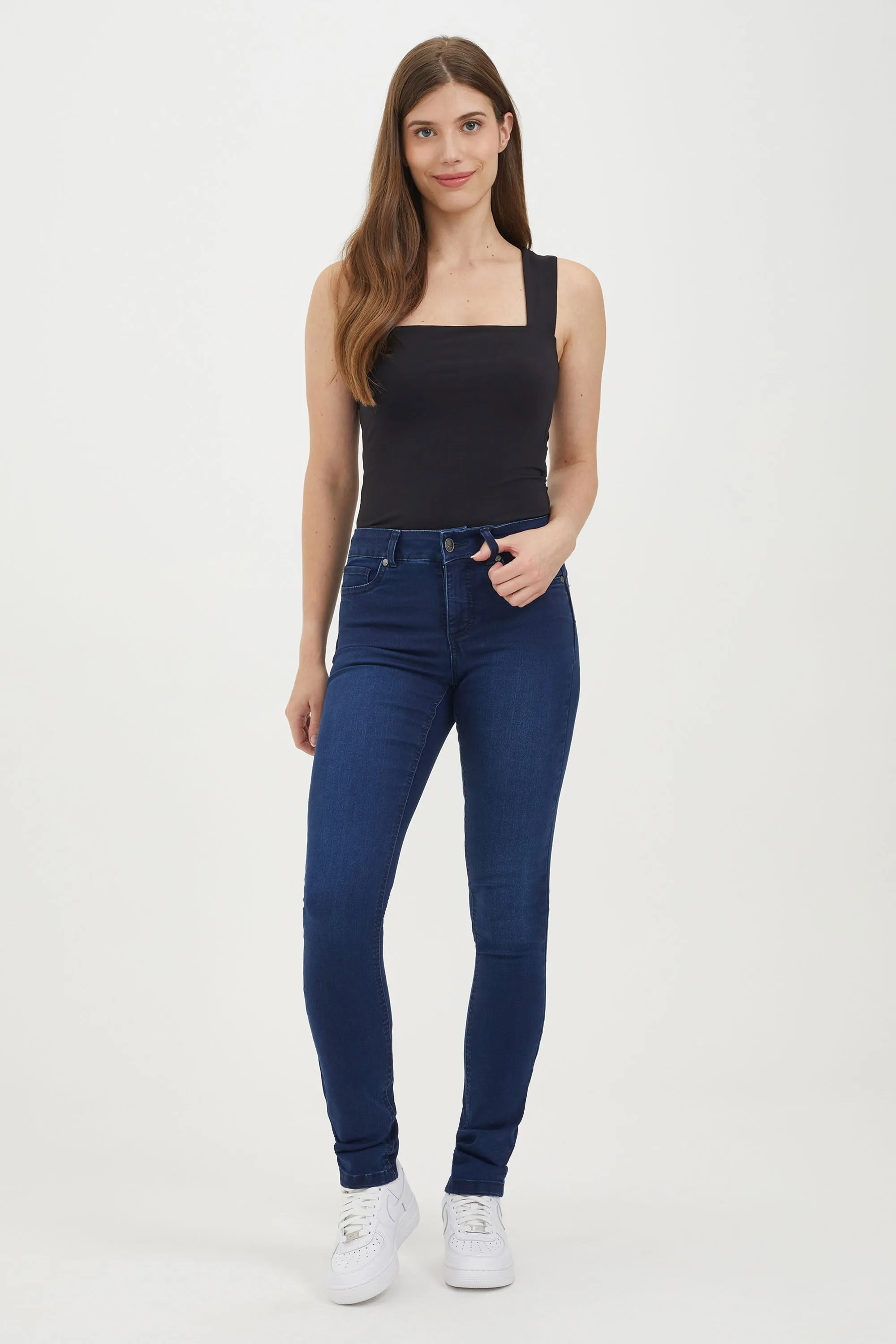 Narrow-legged Joy Jeans