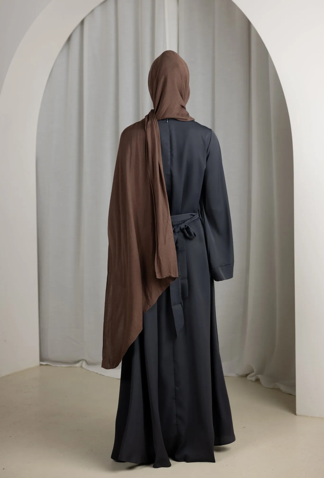 Open Sleeve Abaya - Shades of Black