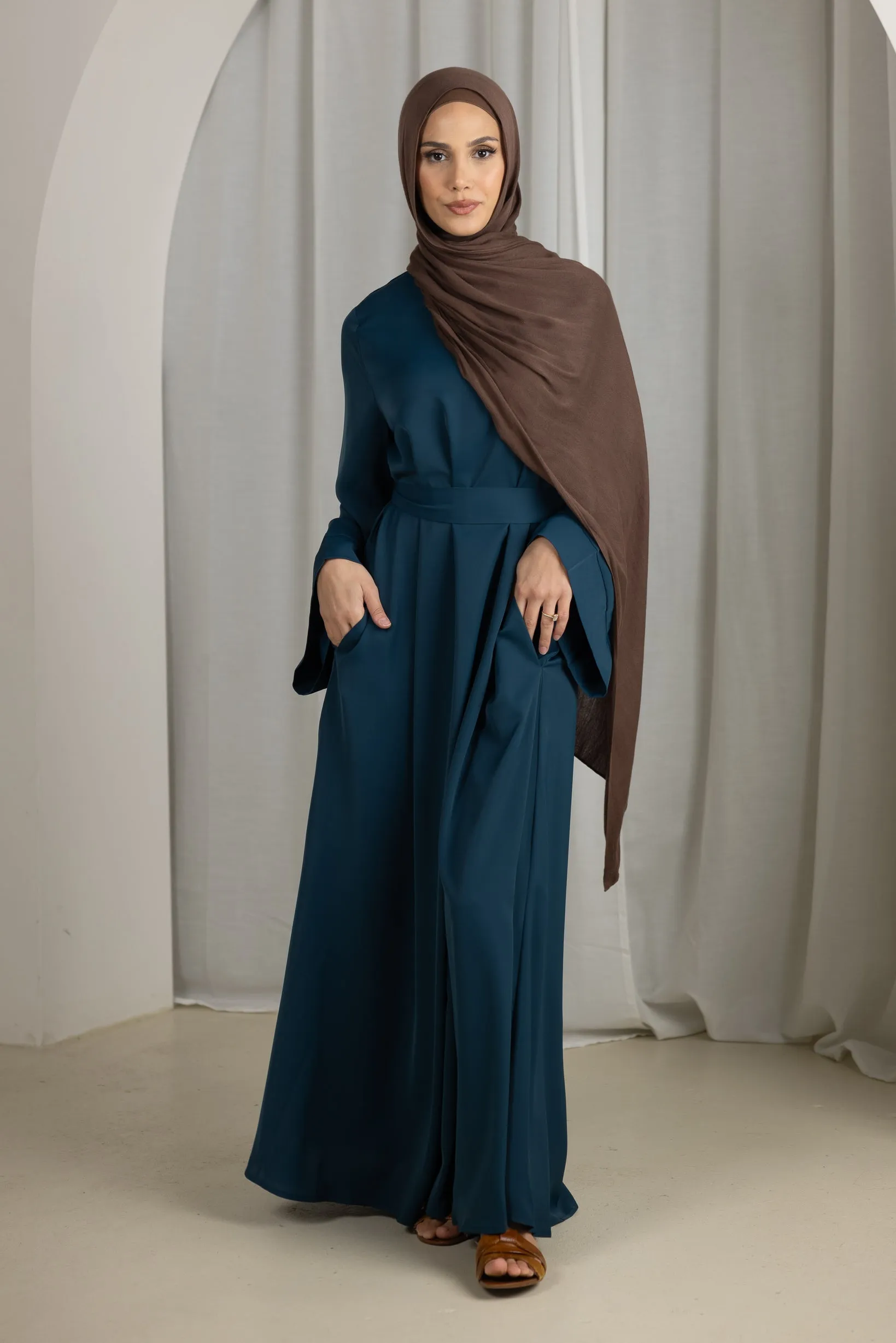 Open Sleeve Abaya - Shades of Blue