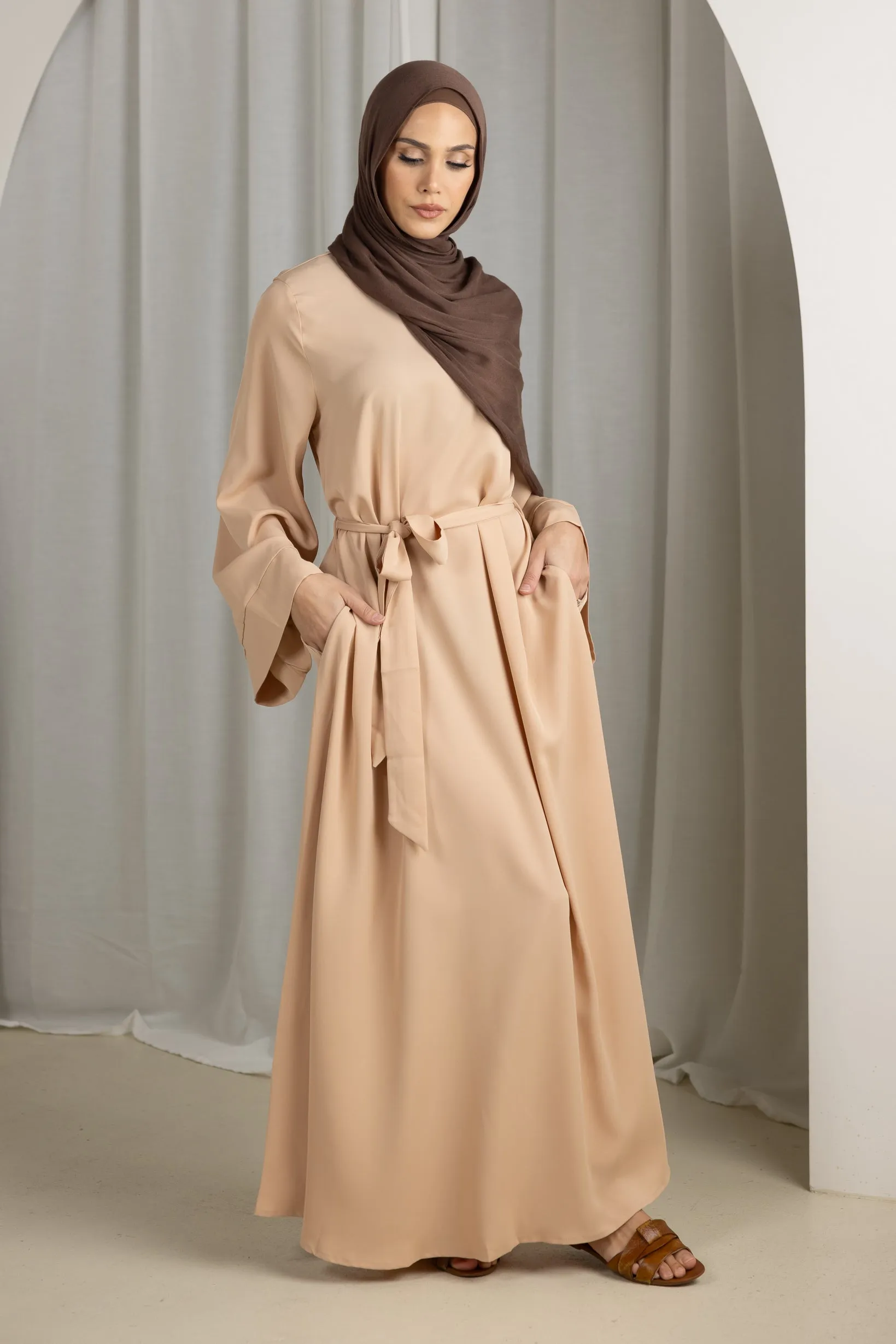 Open Sleeve Abaya - Shades of Nude