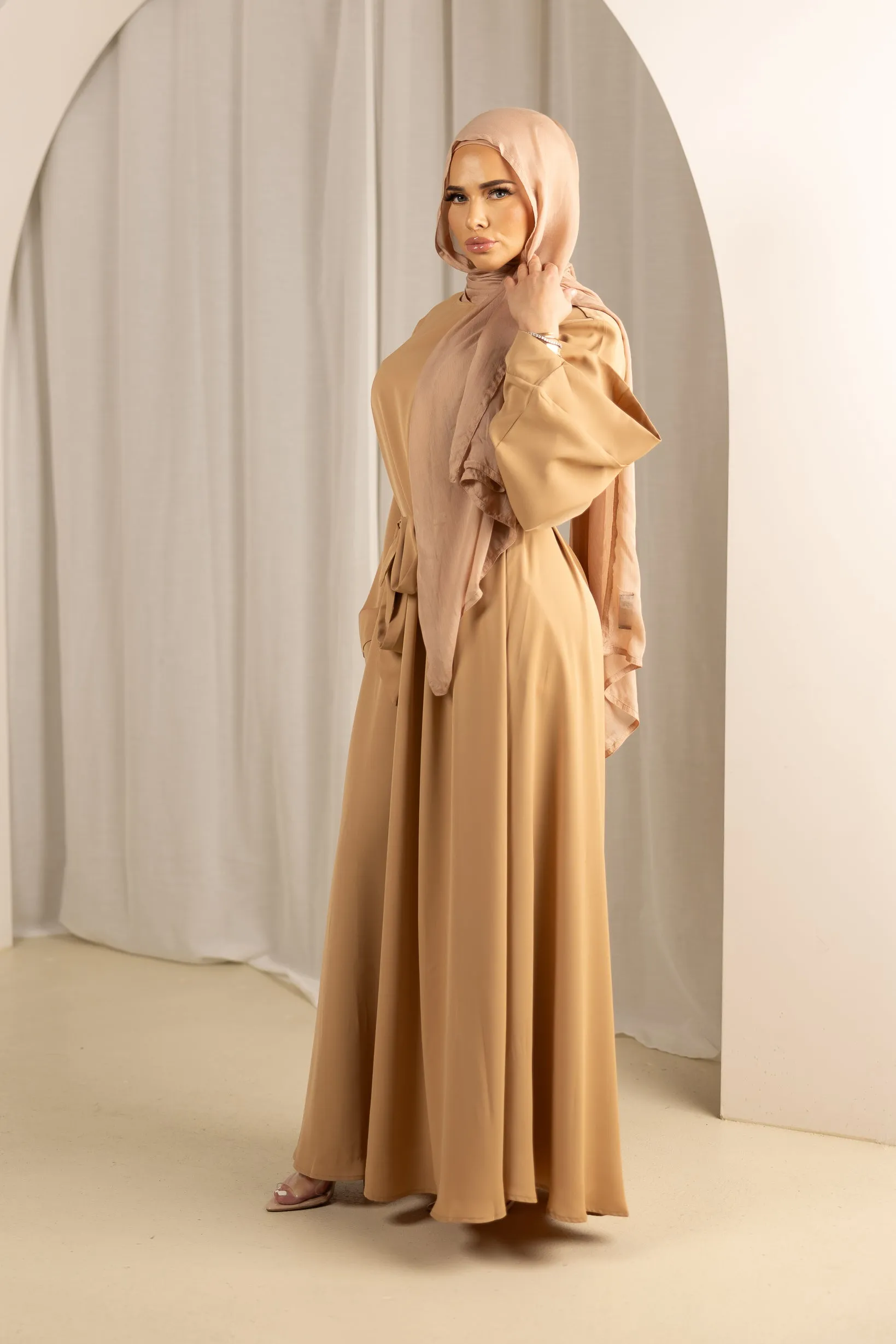 Open Sleeve Abaya - Shades of Nude