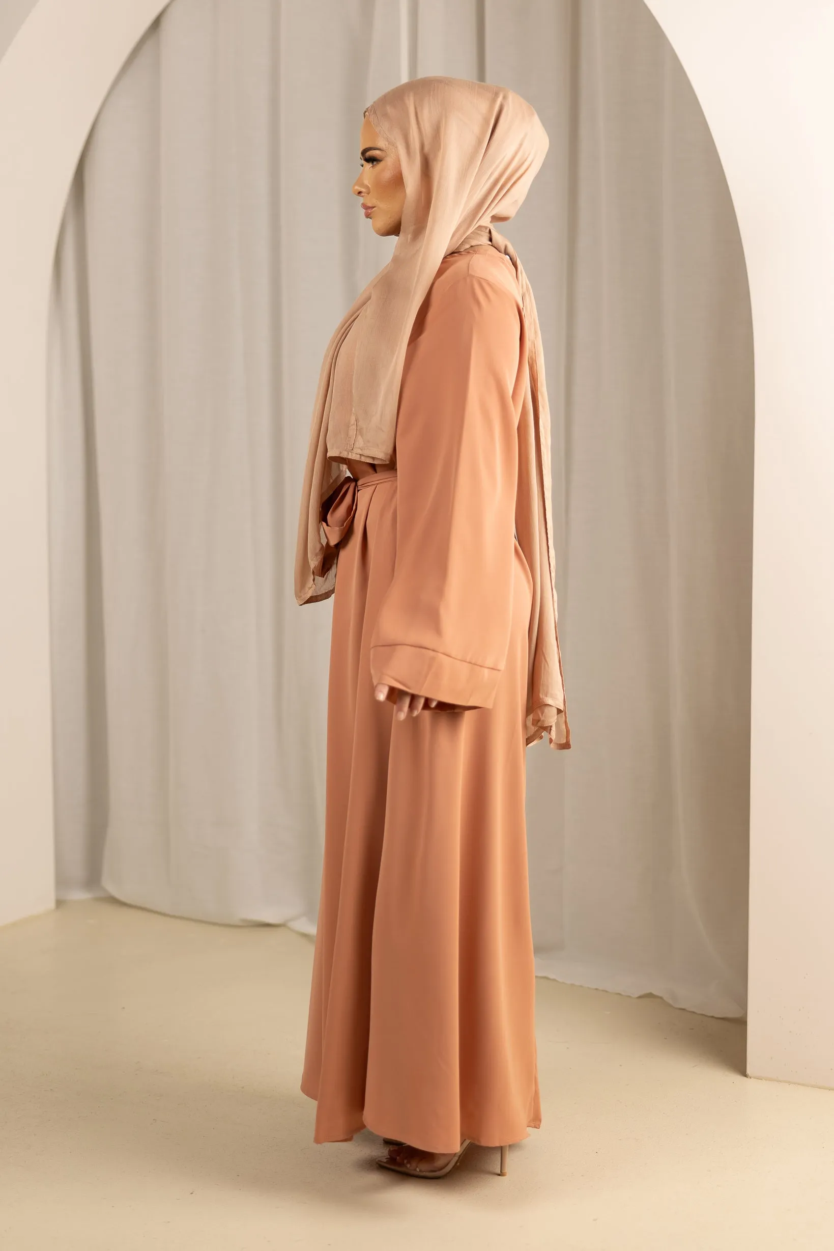 Open Sleeve Abaya - Shades of Pink