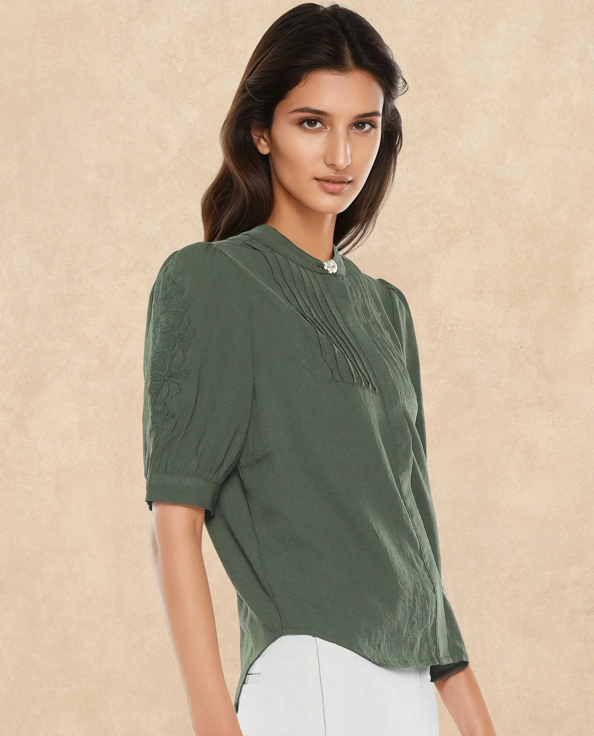 Rareism Women Oniit Olive Plain Top