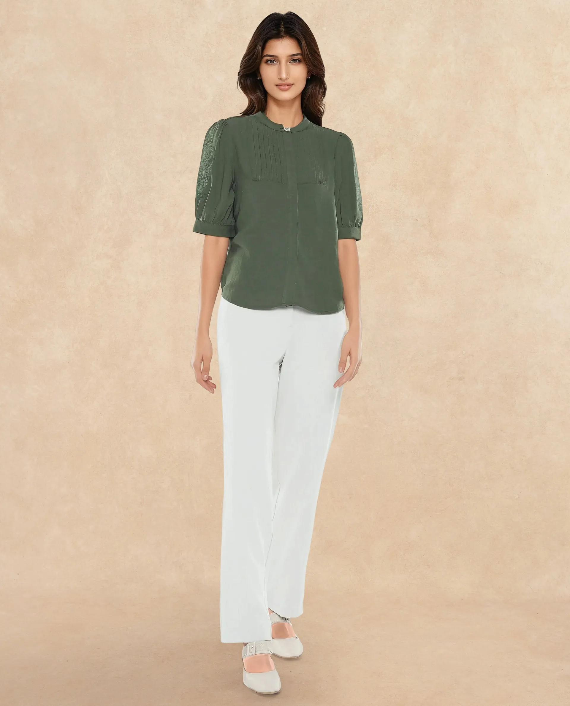 Rareism Women Oniit Olive Plain Top