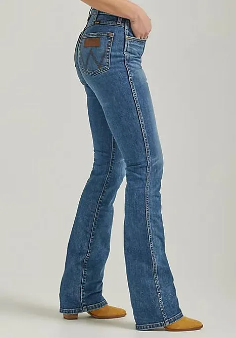 Women's Wrangler Retro Bailey Abigail Bootcut Jean